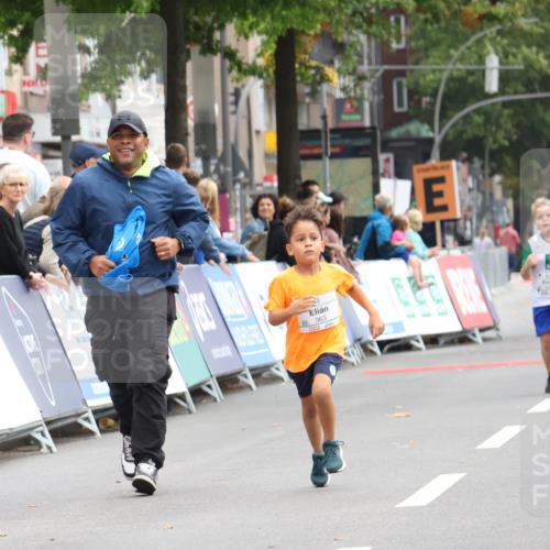21.09.2025 - PSD Bank Halbmarathon Strokosch-Dieckow http://msf.ph/oto/8939381 21.09.2025 10:33:43 Ziel 363 meine-sportfotos.de