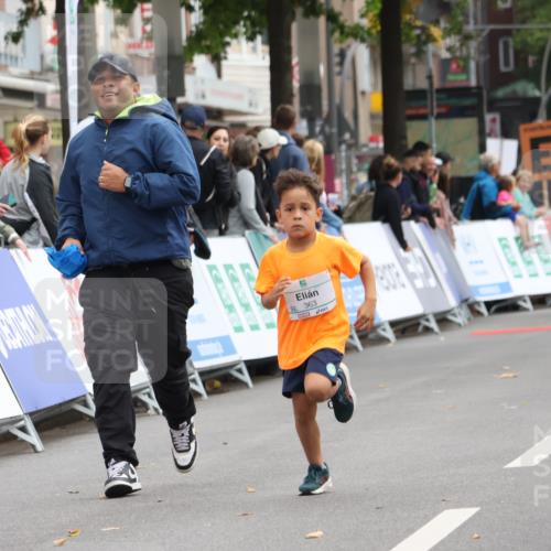 21.09.2025 - PSD Bank Halbmarathon Strokosch-Dieckow http://msf.ph/oto/8939382 21.09.2025 10:33:44 Ziel 363 meine-sportfotos.de