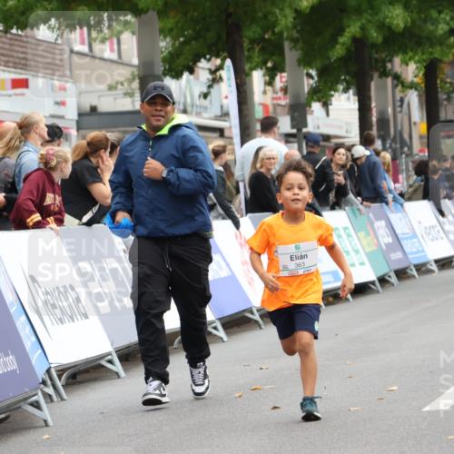 21.09.2025 - PSD Bank Halbmarathon Strokosch-Dieckow http://msf.ph/oto/8939383 21.09.2025 10:33:46 Ziel 363 meine-sportfotos.de