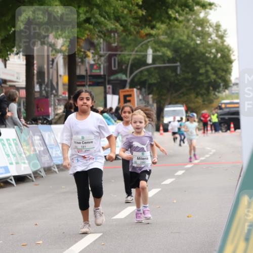 21.09.2025 - PSD Bank Halbmarathon Strokosch-Dieckow http://msf.ph/oto/8939408 21.09.2025 10:34:27 Ziel 180, 181, 280 meine-sportfotos.de