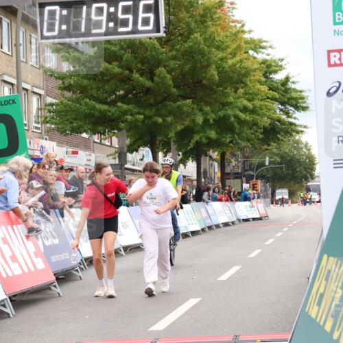 21.09.2025 - PSD Bank Halbmarathon Strokosch-Dieckow http://msf.ph/oto/8939470 21.09.2025 10:37:27 Ziel 172 meine-sportfotos.de
