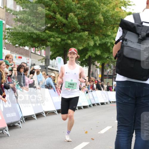 21.09.2025 - PSD Bank Halbmarathon Strokosch-Dieckow http://msf.ph/oto/8939505 21.09.2025 11:14:27 Ziel 1305 meine-sportfotos.de