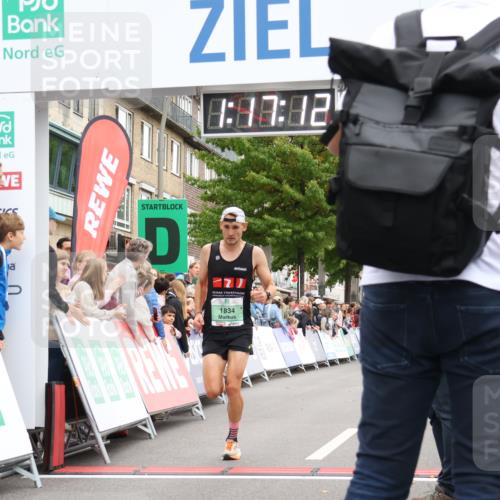 21.09.2025 - PSD Bank Halbmarathon Strokosch-Dieckow http://msf.ph/oto/8939531 21.09.2025 11:16:36 Ziel 1834 meine-sportfotos.de
