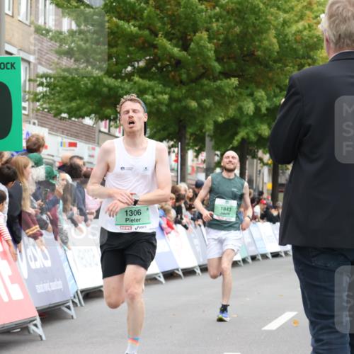 21.09.2025 - PSD Bank Halbmarathon Strokosch-Dieckow http://msf.ph/oto/8939535 21.09.2025 11:16:55 Ziel 1306, 1843 meine-sportfotos.de