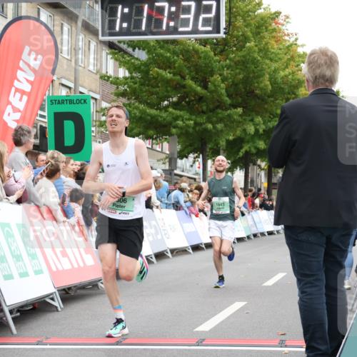 21.09.2025 - PSD Bank Halbmarathon Strokosch-Dieckow http://msf.ph/oto/8939536 21.09.2025 11:16:56 Ziel 1306, 1843 meine-sportfotos.de