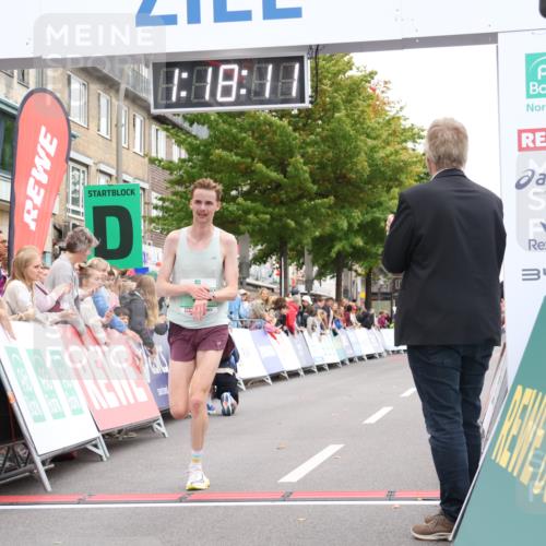 21.09.2025 - PSD Bank Halbmarathon Strokosch-Dieckow http://msf.ph/oto/8939558 21.09.2025 11:17:34 Ziel 1833 meine-sportfotos.de