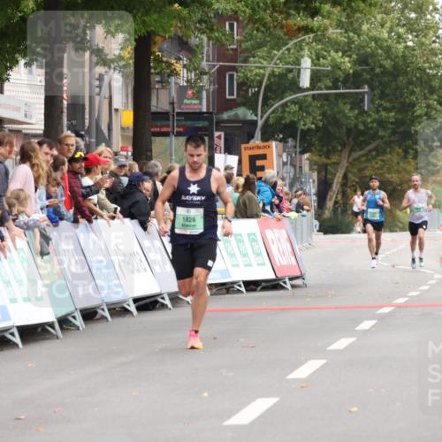 21.09.2025 - PSD Bank Halbmarathon Strokosch-Dieckow http://msf.ph/oto/8939574 21.09.2025 11:18:28 Ziel  meine-sportfotos.de