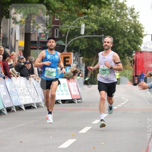 21.09.2025 - PSD Bank Halbmarathon Strokosch-Dieckow http://msf.ph/oto/8939582 21.09.2025 11:18:39 Ziel 1327, 1828, 3899 meine-sportfotos.de