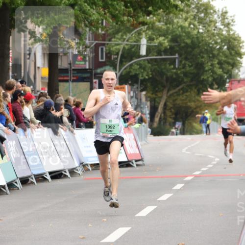 21.09.2025 - PSD Bank Halbmarathon Strokosch-Dieckow http://msf.ph/oto/8939591 21.09.2025 11:18:55 Ziel 1392 meine-sportfotos.de