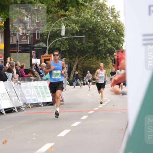 21.09.2025 - PSD Bank Halbmarathon Strokosch-Dieckow http://msf.ph/oto/8939637 21.09.2025 11:20:41 Ziel  meine-sportfotos.de
