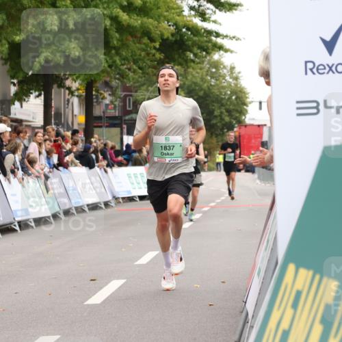 21.09.2025 - PSD Bank Halbmarathon Strokosch-Dieckow http://msf.ph/oto/8939653 21.09.2025 11:20:58 Ziel 1440, 1837 meine-sportfotos.de