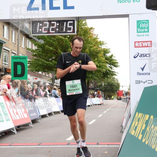 21.09.2025 - PSD Bank Halbmarathon Strokosch-Dieckow http://msf.ph/oto/8939676 21.09.2025 11:21:38 Ziel 1931 meine-sportfotos.de