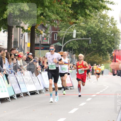 21.09.2025 - PSD Bank Halbmarathon Strokosch-Dieckow http://msf.ph/oto/8939732 21.09.2025 11:24:16 Ziel  meine-sportfotos.de