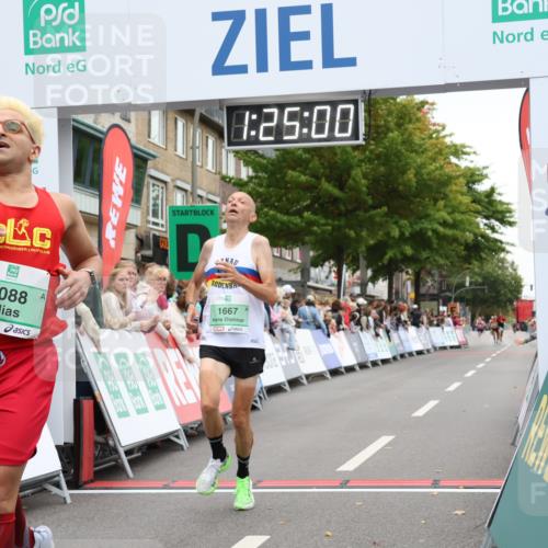 21.09.2025 - PSD Bank Halbmarathon Strokosch-Dieckow http://msf.ph/oto/8939747 21.09.2025 11:24:23 Ziel 1088, 1667, 1847 meine-sportfotos.de