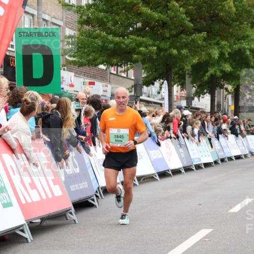 21.09.2025 - PSD Bank Halbmarathon Strokosch-Dieckow http://msf.ph/oto/8939758 21.09.2025 11:24:38 Ziel 1845, 3914 meine-sportfotos.de