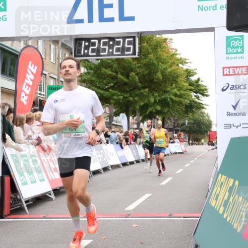 21.09.2025 - PSD Bank Halbmarathon Strokosch-Dieckow http://msf.ph/oto/8939777 21.09.2025 11:24:48 Ziel 1178, 1310, 1471, 1989, 3913 meine-sportfotos.de
