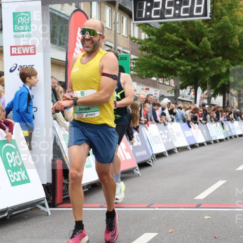 21.09.2025 - PSD Bank Halbmarathon Strokosch-Dieckow http://msf.ph/oto/8939783 21.09.2025 11:24:51 Ziel 1178, 1310, 1471, 1989, 3913 meine-sportfotos.de