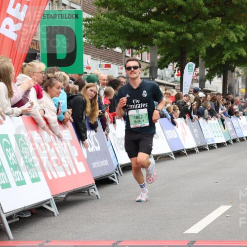 21.09.2025 - PSD Bank Halbmarathon Strokosch-Dieckow http://msf.ph/oto/8939807 21.09.2025 11:25:36 Ziel 1608, 1627, 1857, 1871 meine-sportfotos.de