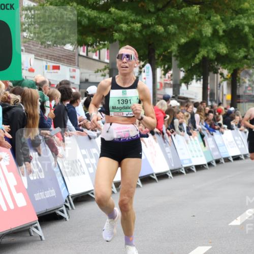 21.09.2025 - PSD Bank Halbmarathon Strokosch-Dieckow http://msf.ph/oto/8939816 21.09.2025 11:25:59 Ziel 1391, 1882 meine-sportfotos.de