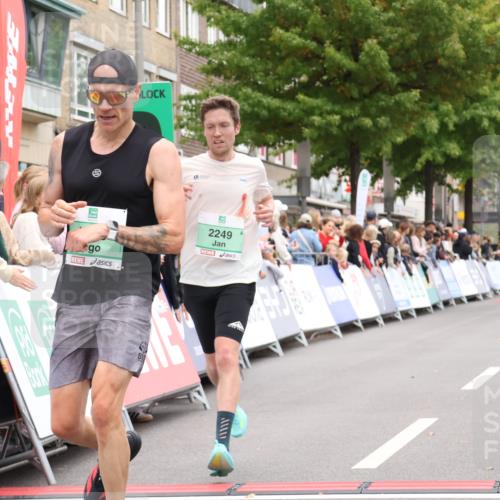 21.09.2025 - PSD Bank Halbmarathon Strokosch-Dieckow http://msf.ph/oto/8939832 21.09.2025 11:26:16 Ziel 1868, 2249 meine-sportfotos.de