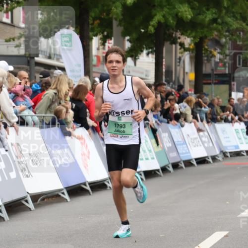 21.09.2025 - PSD Bank Halbmarathon Strokosch-Dieckow http://msf.ph/oto/8939850 21.09.2025 11:26:53 Ziel 1793 meine-sportfotos.de
