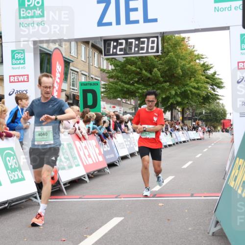 21.09.2025 - PSD Bank Halbmarathon Strokosch-Dieckow http://msf.ph/oto/8939861 21.09.2025 11:27:01 Ziel 1439, 1793, 4040 meine-sportfotos.de