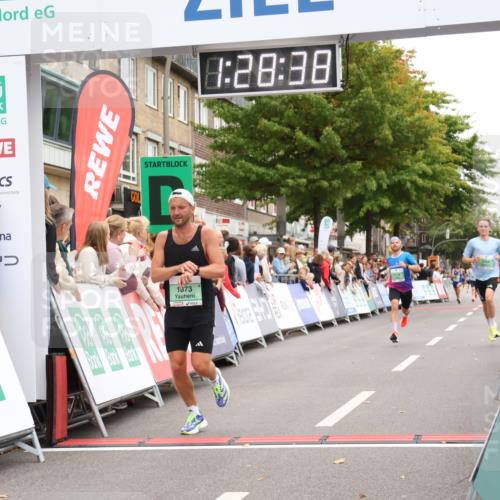 21.09.2025 - PSD Bank Halbmarathon Strokosch-Dieckow http://msf.ph/oto/8939939 21.09.2025 11:28:01 Ziel 1018, 1783, 1873, 2266 meine-sportfotos.de