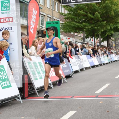 21.09.2025 - PSD Bank Halbmarathon Strokosch-Dieckow http://msf.ph/oto/8939947 21.09.2025 11:28:08 Ziel 1018, 1873, 1927, 2266 meine-sportfotos.de