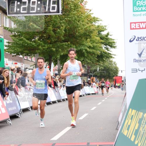 21.09.2025 - PSD Bank Halbmarathon Strokosch-Dieckow http://msf.ph/oto/8939972 21.09.2025 11:28:39 Ziel 1875, 1937 meine-sportfotos.de