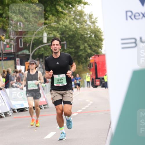 21.09.2025 - PSD Bank Halbmarathon Strokosch-Dieckow http://msf.ph/oto/8940007 21.09.2025 11:29:05 Ziel 1427, 1889, 1907, 1920, 2092 meine-sportfotos.de