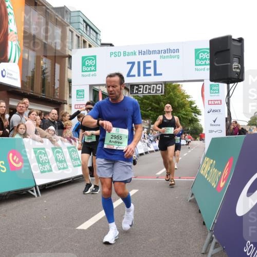 21.09.2025 - PSD Bank Halbmarathon Strokosch-Dieckow http://msf.ph/oto/8940035 21.09.2025 11:29:33 Ziel 1437, 1472, 1525, 1773, 1854, 2955, 3898 meine-sportfotos.de