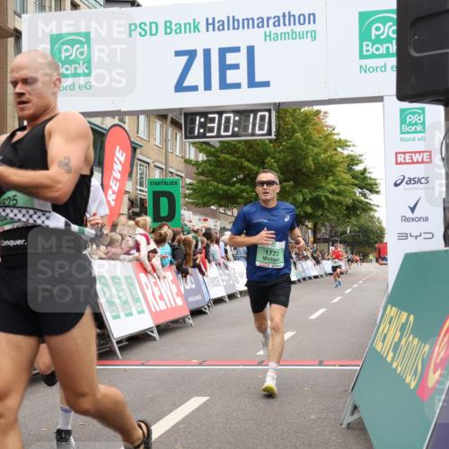 21.09.2025 - PSD Bank Halbmarathon Strokosch-Dieckow http://msf.ph/oto/8940037 21.09.2025 11:29:34 Ziel 1437, 1472, 1525, 1773, 1854, 2955, 3898 meine-sportfotos.de