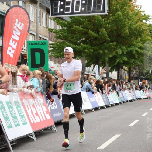 21.09.2025 - PSD Bank Halbmarathon Strokosch-Dieckow http://msf.ph/oto/8940044 21.09.2025 11:29:41 Ziel 1314, 1408, 1773 meine-sportfotos.de