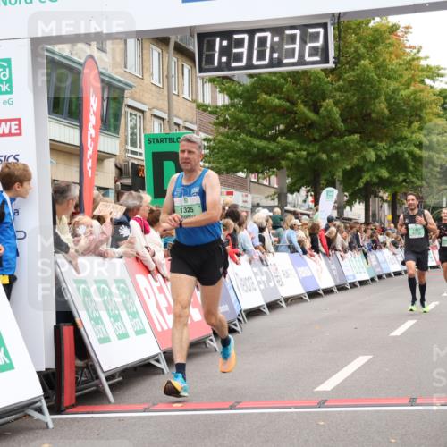 21.09.2025 - PSD Bank Halbmarathon Strokosch-Dieckow http://msf.ph/oto/8940050 21.09.2025 11:29:55 Ziel 1325, 1407, 2288 meine-sportfotos.de