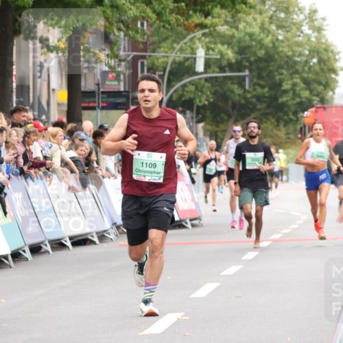 21.09.2025 - PSD Bank Halbmarathon Strokosch-Dieckow http://msf.ph/oto/8940093 21.09.2025 11:30:40 Ziel 1109, 1429 meine-sportfotos.de