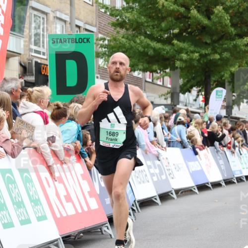 21.09.2025 - PSD Bank Halbmarathon Strokosch-Dieckow http://msf.ph/oto/8940116 21.09.2025 11:30:55 Ziel 1689, 1850, 2121 meine-sportfotos.de