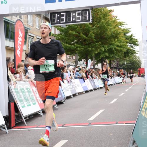 21.09.2025 - PSD Bank Halbmarathon Strokosch-Dieckow http://msf.ph/oto/8940138 21.09.2025 11:31:14 Ziel 1169, 1428, 1721, 1858, 2012 meine-sportfotos.de