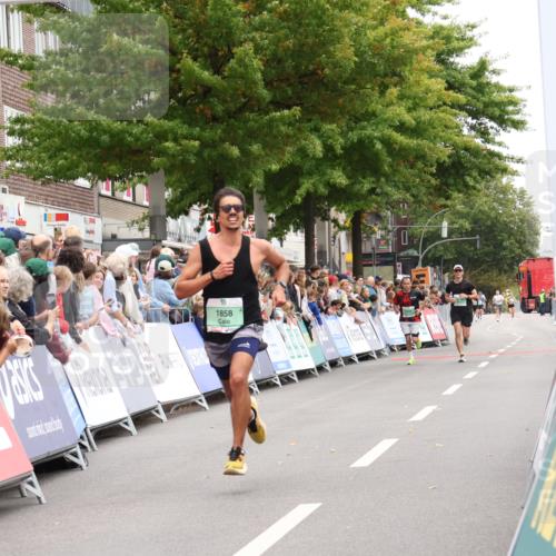 21.09.2025 - PSD Bank Halbmarathon Strokosch-Dieckow http://msf.ph/oto/8940139 21.09.2025 11:31:16 Ziel 1169, 1721, 1858 meine-sportfotos.de