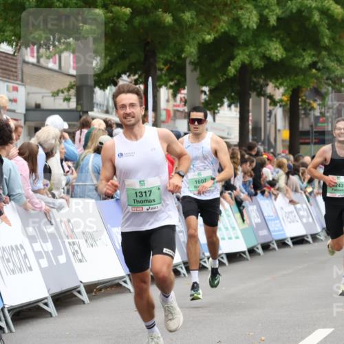 21.09.2025 - PSD Bank Halbmarathon Strokosch-Dieckow http://msf.ph/oto/8940163 21.09.2025 11:31:43 Ziel 1317, 1607, 2061, 2076, 2243 meine-sportfotos.de