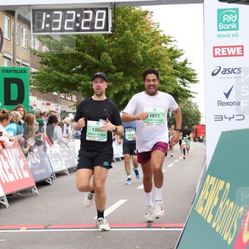 21.09.2025 - PSD Bank Halbmarathon Strokosch-Dieckow http://msf.ph/oto/8940176 21.09.2025 11:31:51 Ziel 1174, 1317, 1607, 1972, 1991, 2044, 2243 meine-sportfotos.de