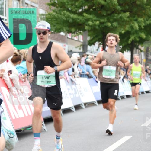 21.09.2025 - PSD Bank Halbmarathon Strokosch-Dieckow http://msf.ph/oto/8940187 21.09.2025 11:31:57 Ziel 1052, 1167, 1174, 1852, 1888, 1890, 1972, 1991, 2025, 2044 meine-sportfotos.de