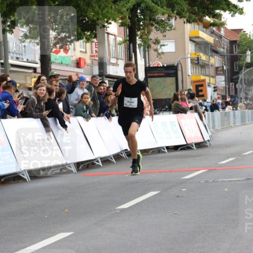 21.09.2025 - PSD Bank Halbmarathon Strokosch-Dieckow http://msf.ph/oto/8940273 21.09.2025 10:24:45 Ziel 350 meine-sportfotos.de