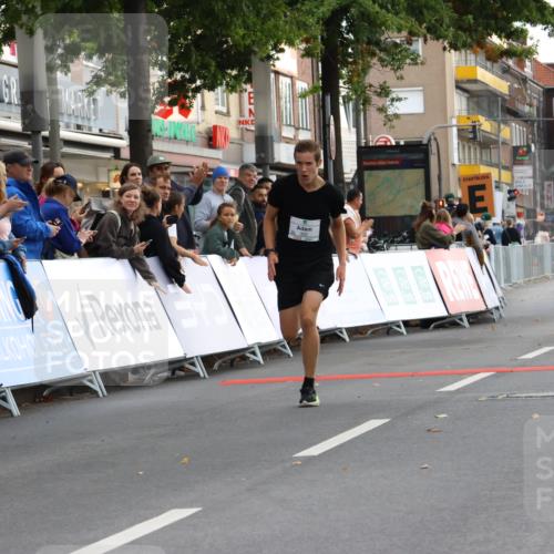 21.09.2025 - PSD Bank Halbmarathon Strokosch-Dieckow http://msf.ph/oto/8940279 21.09.2025 10:24:45 Ziel 350 meine-sportfotos.de