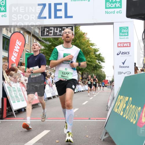 21.09.2025 - PSD Bank Halbmarathon Strokosch-Dieckow http://msf.ph/oto/8940328 21.09.2025 11:33:49 Ziel 1577, 1855, 1915, 1990, 2014, 2068 meine-sportfotos.de