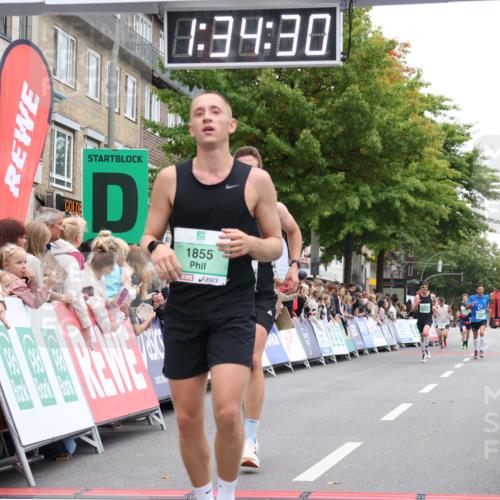 21.09.2025 - PSD Bank Halbmarathon Strokosch-Dieckow http://msf.ph/oto/8940338 21.09.2025 11:33:53 Ziel 1577, 1855, 1990, 2014, 2068 meine-sportfotos.de