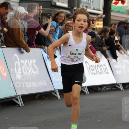21.09.2025 - PSD Bank Halbmarathon Strokosch-Dieckow http://msf.ph/oto/8940380 21.09.2025 10:25:19 Ziel 310, 359, 378 meine-sportfotos.de
