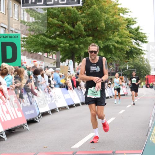 21.09.2025 - PSD Bank Halbmarathon Strokosch-Dieckow http://msf.ph/oto/8940384 21.09.2025 11:34:30 Ziel 1628 meine-sportfotos.de