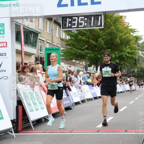 21.09.2025 - PSD Bank Halbmarathon Strokosch-Dieckow http://msf.ph/oto/8940395 21.09.2025 11:34:35 Ziel 1628, 1996, 2008 meine-sportfotos.de