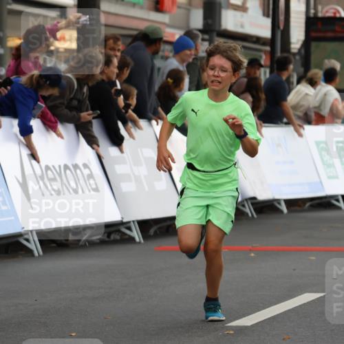 21.09.2025 - PSD Bank Halbmarathon Strokosch-Dieckow http://msf.ph/oto/8940404 21.09.2025 10:25:30 Ziel 206, 268 meine-sportfotos.de