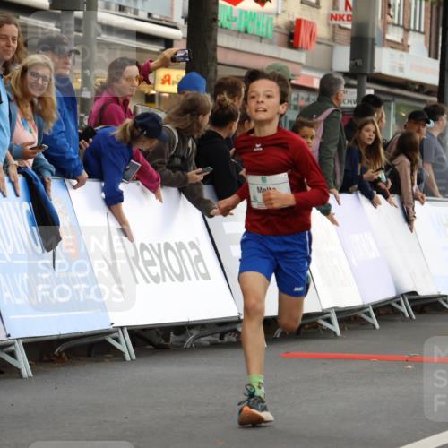 21.09.2025 - PSD Bank Halbmarathon Strokosch-Dieckow http://msf.ph/oto/8940424 21.09.2025 10:25:36 Ziel 206, 268 meine-sportfotos.de